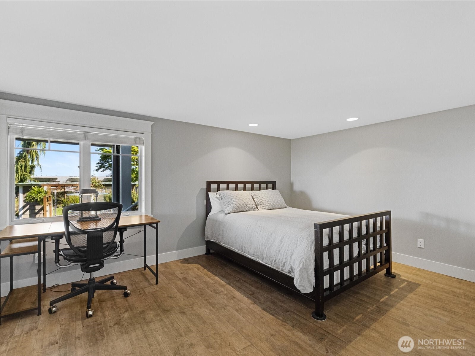 Lower level guest bedroom