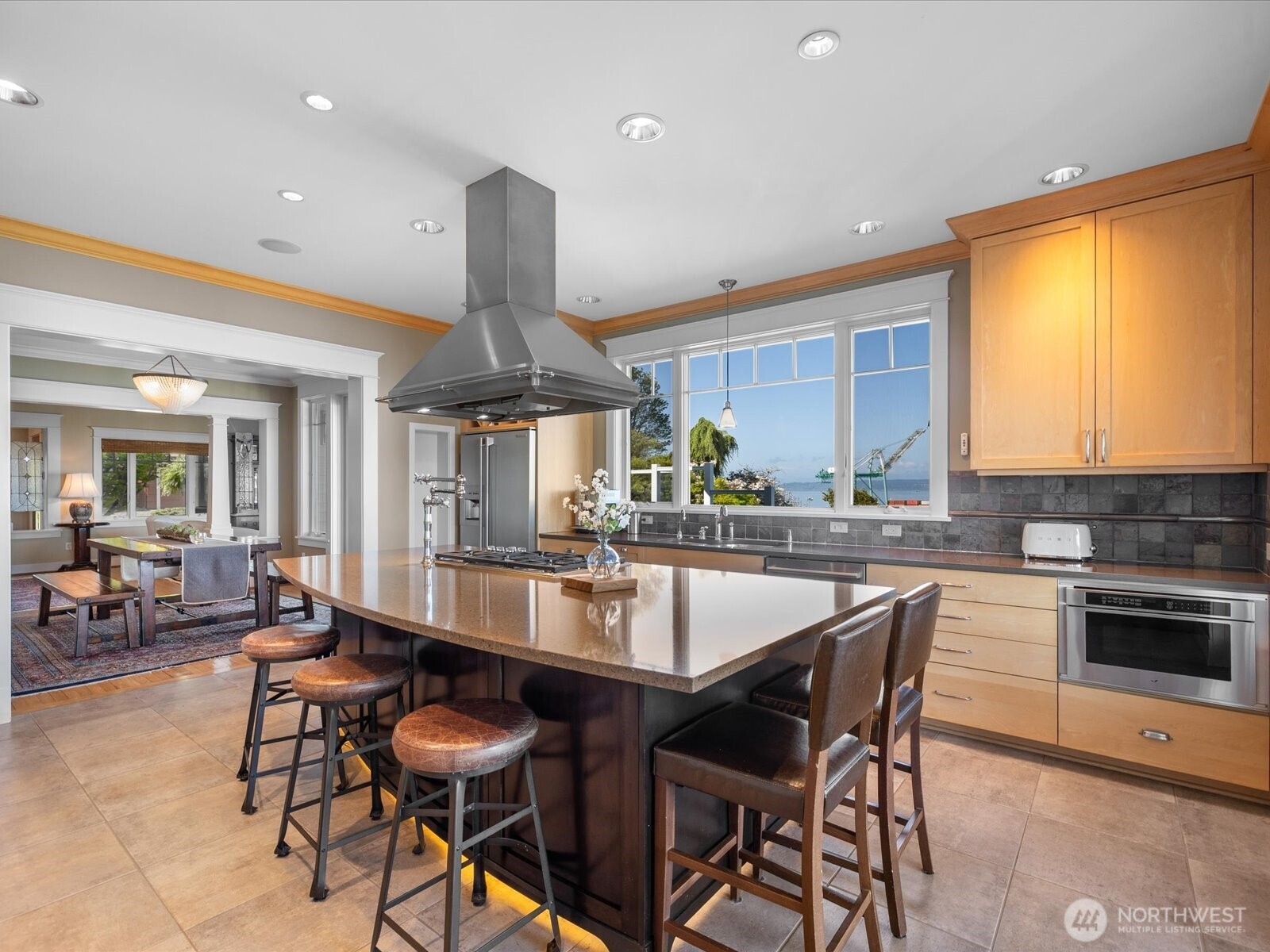 Large breakfast bar with water views