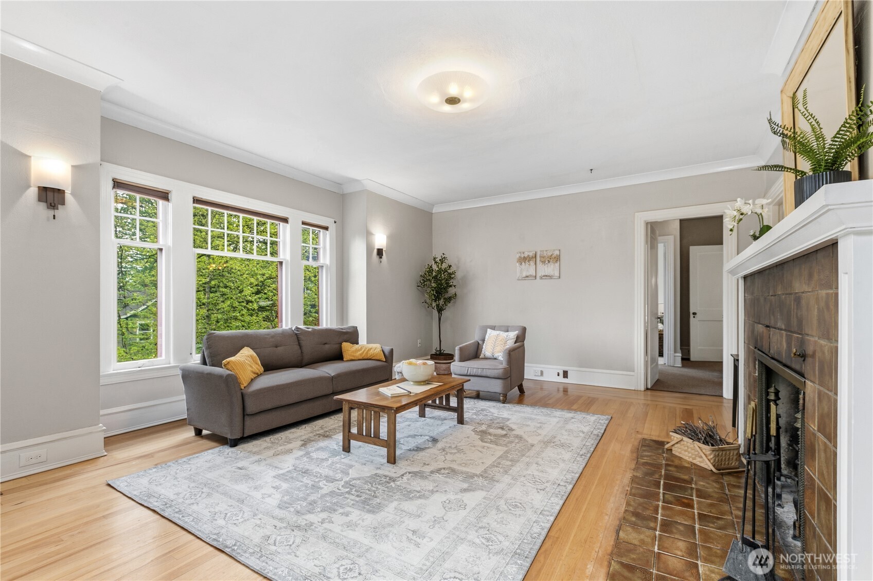 Pecan Hardwood Floors