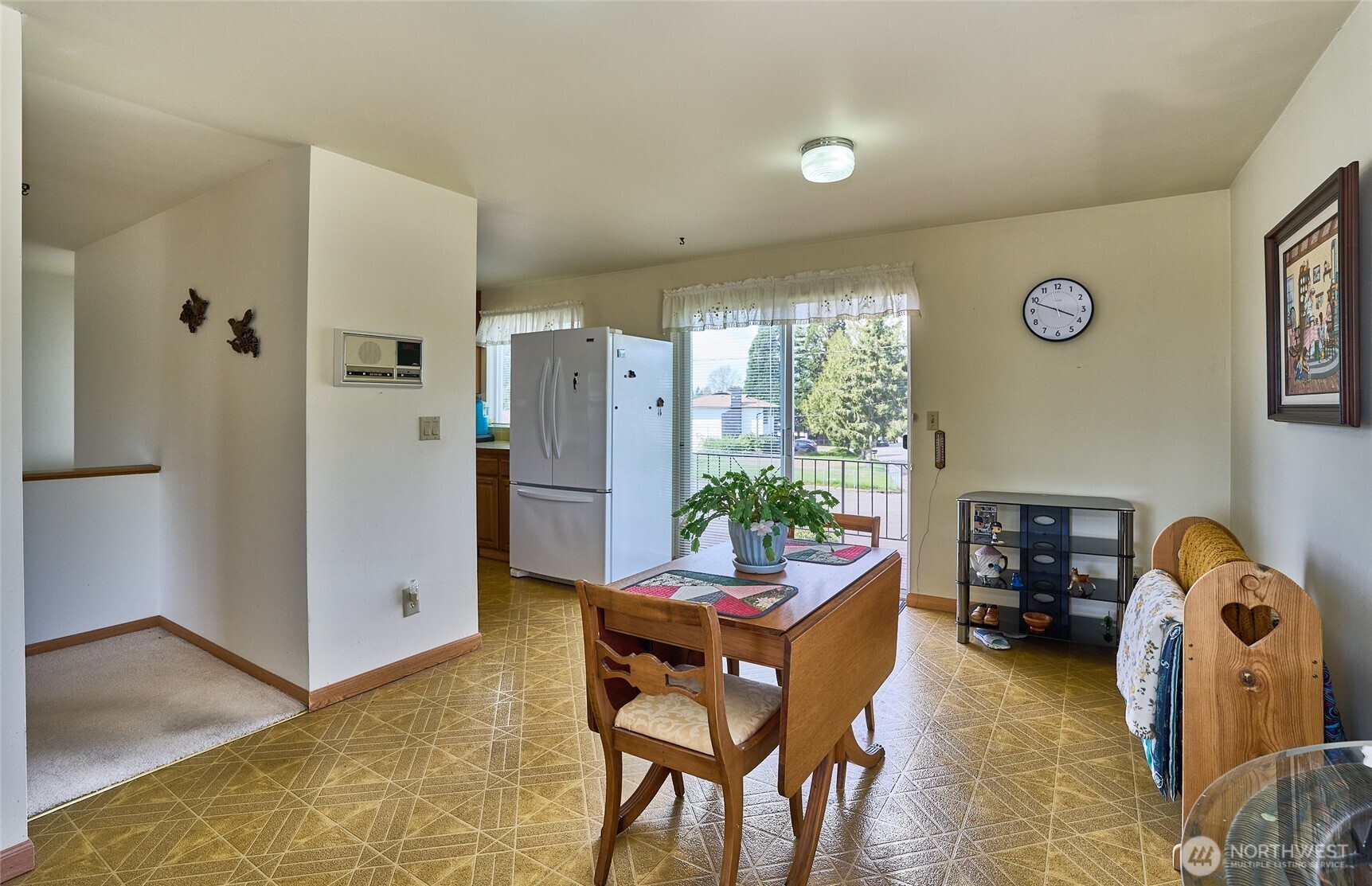 Lovely Main Floor Deck Overlooking the Cul-de-Sac and Front Yard.