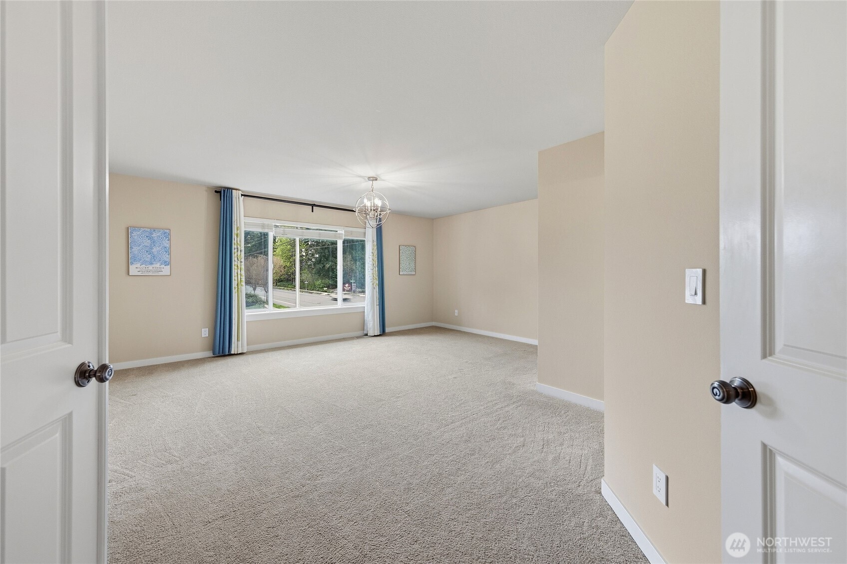 Large primary bedroom upstairs
