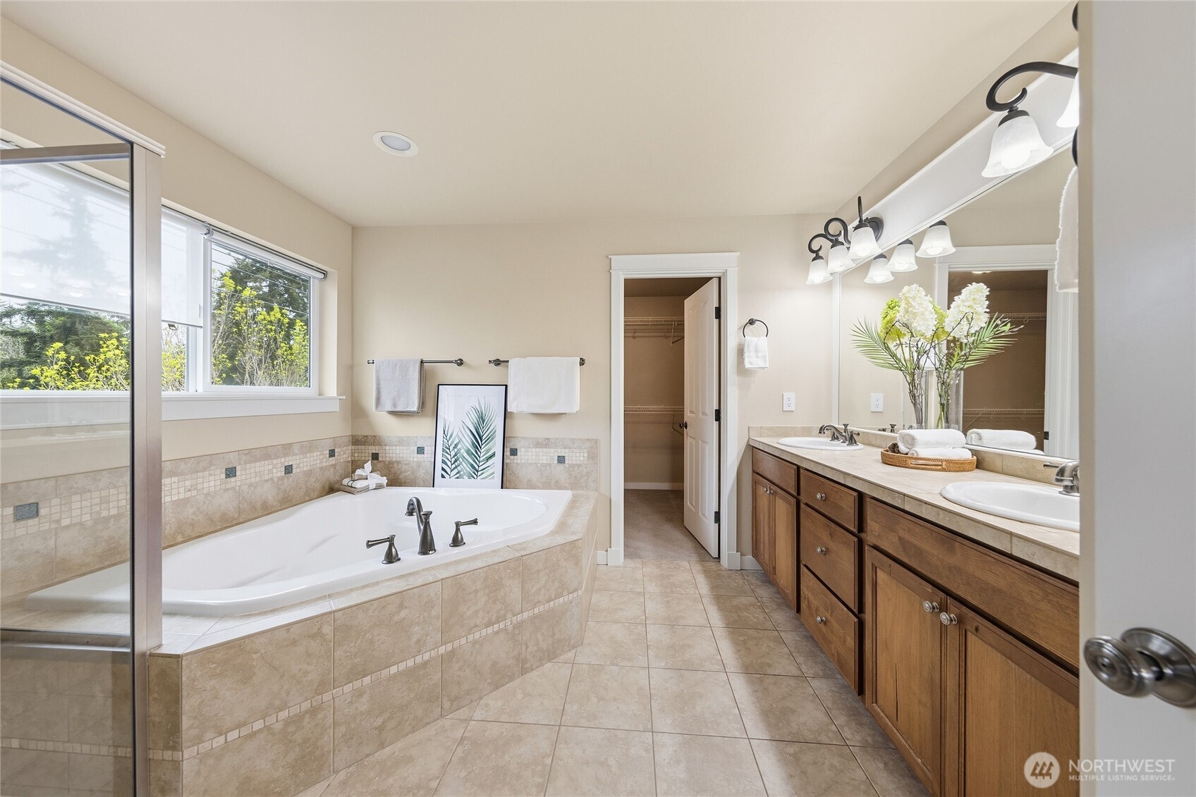 Primary 5-piece bathroom upstairs