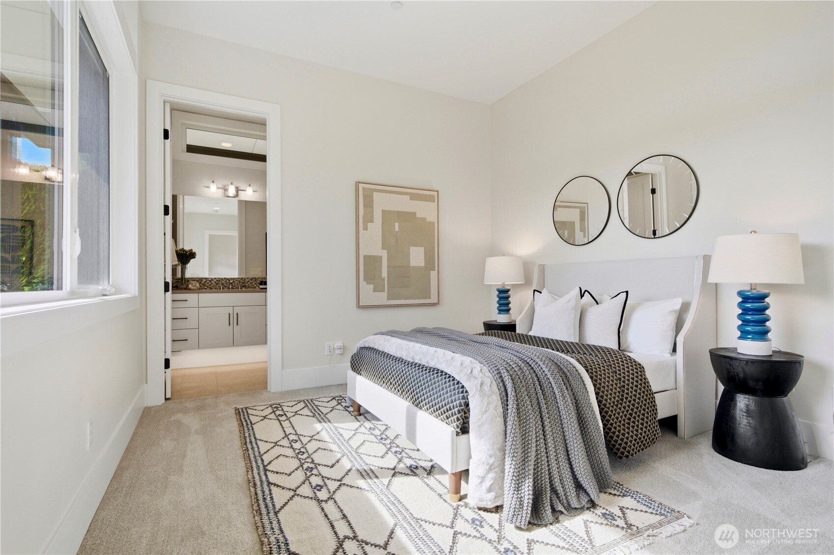Private main-floor ensuite—ideal for guests or multi-generational living