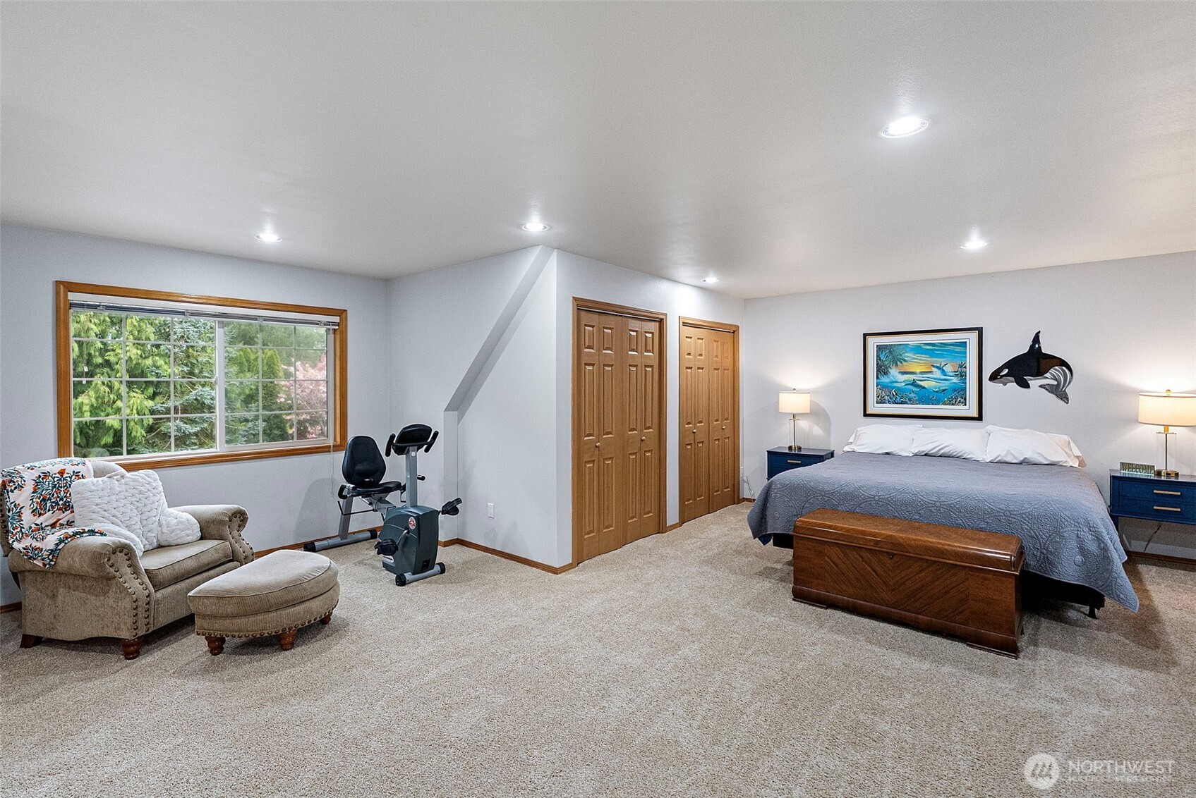 Spacious 2nd Primary Suite