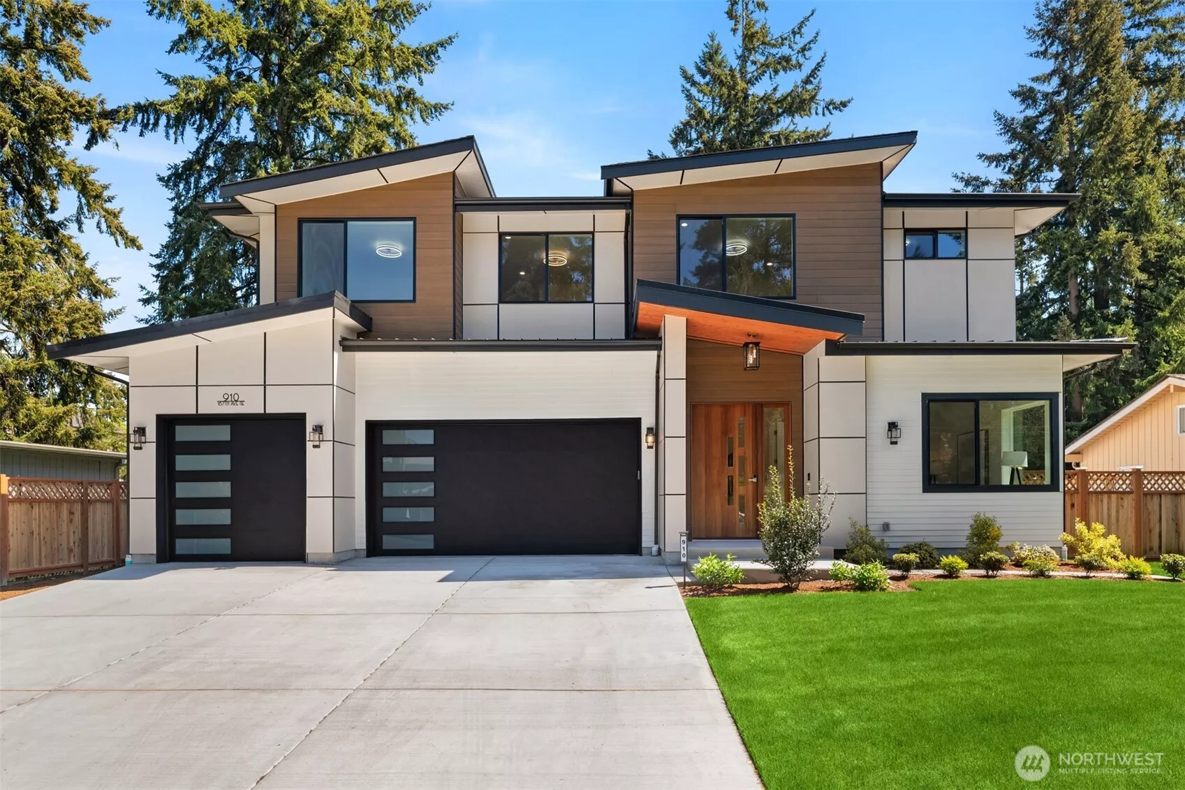 Beau homes proudly presents this brand new home with an amazing floor plan and incredible finish!