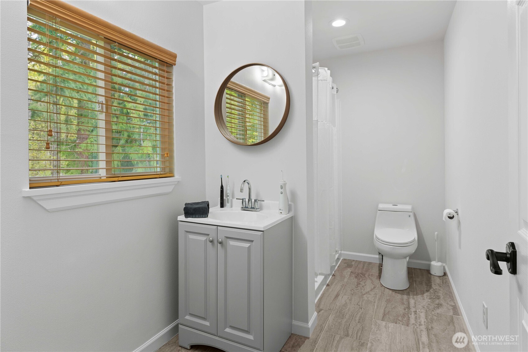 ADU 2nd floor bathroom with shower