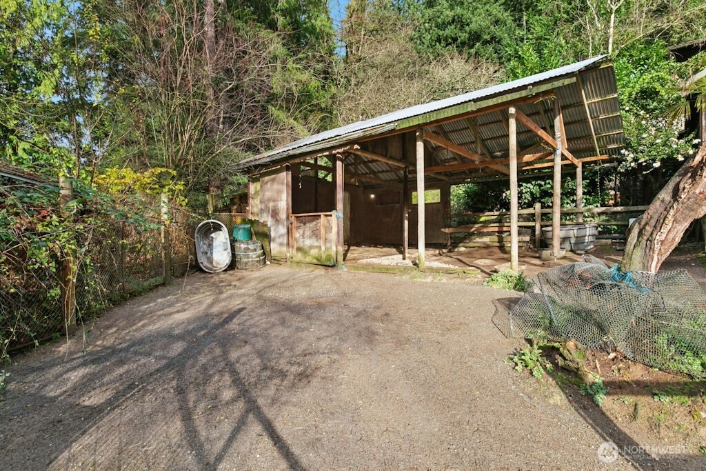 Stable area