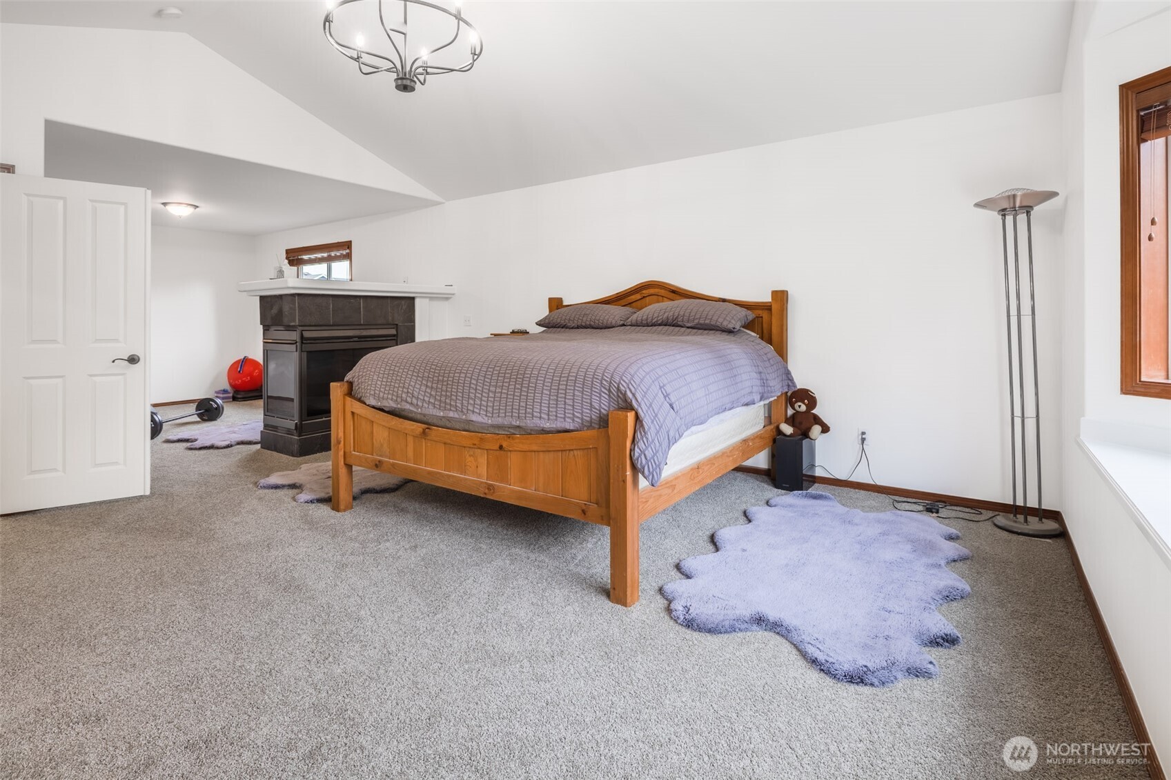 Primary Bedroom With Bay Seating