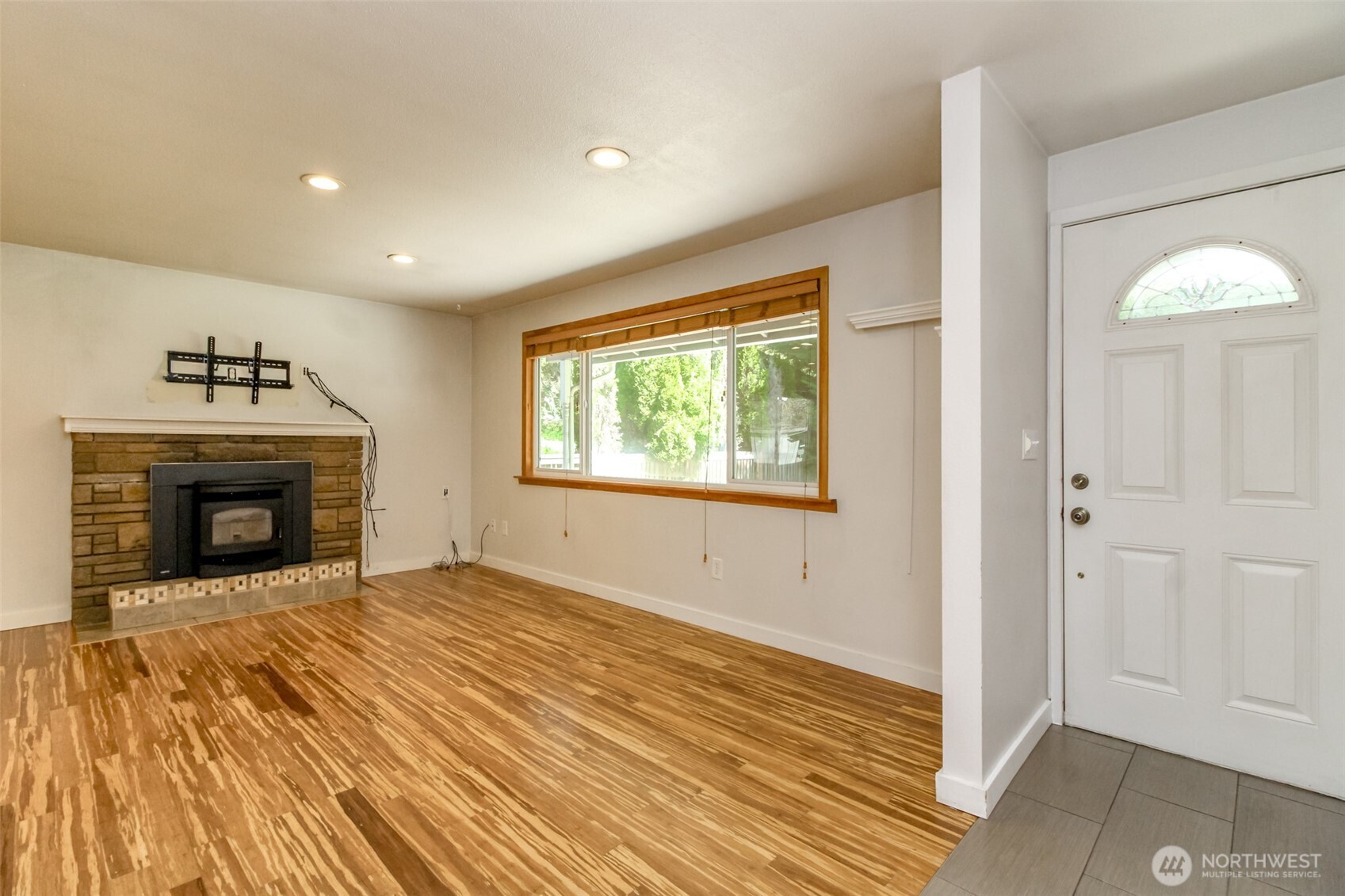 Laminate wood floors