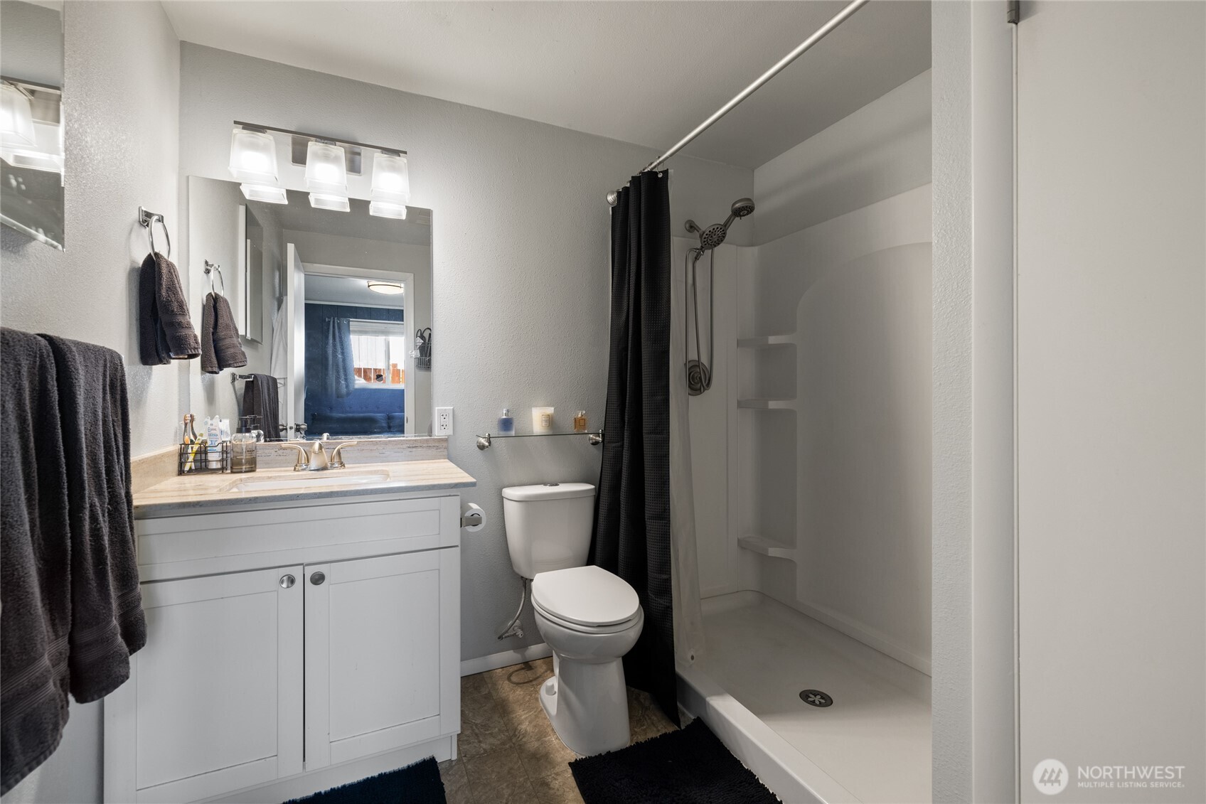 Primary with 3/4 bath