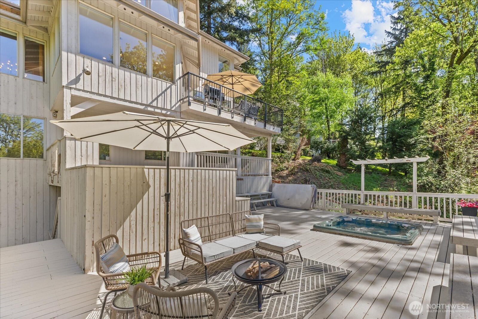 The ultimate outdoor escape for relaxing or entertaining guests