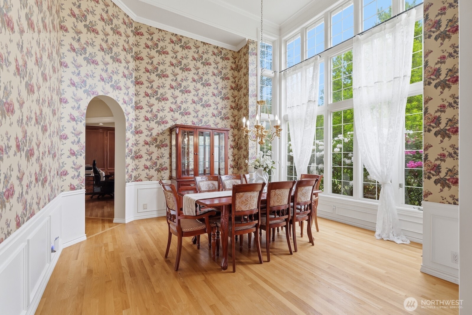 Formal dining room off foyer