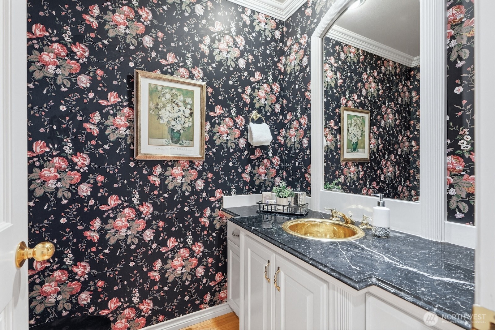 Powder room