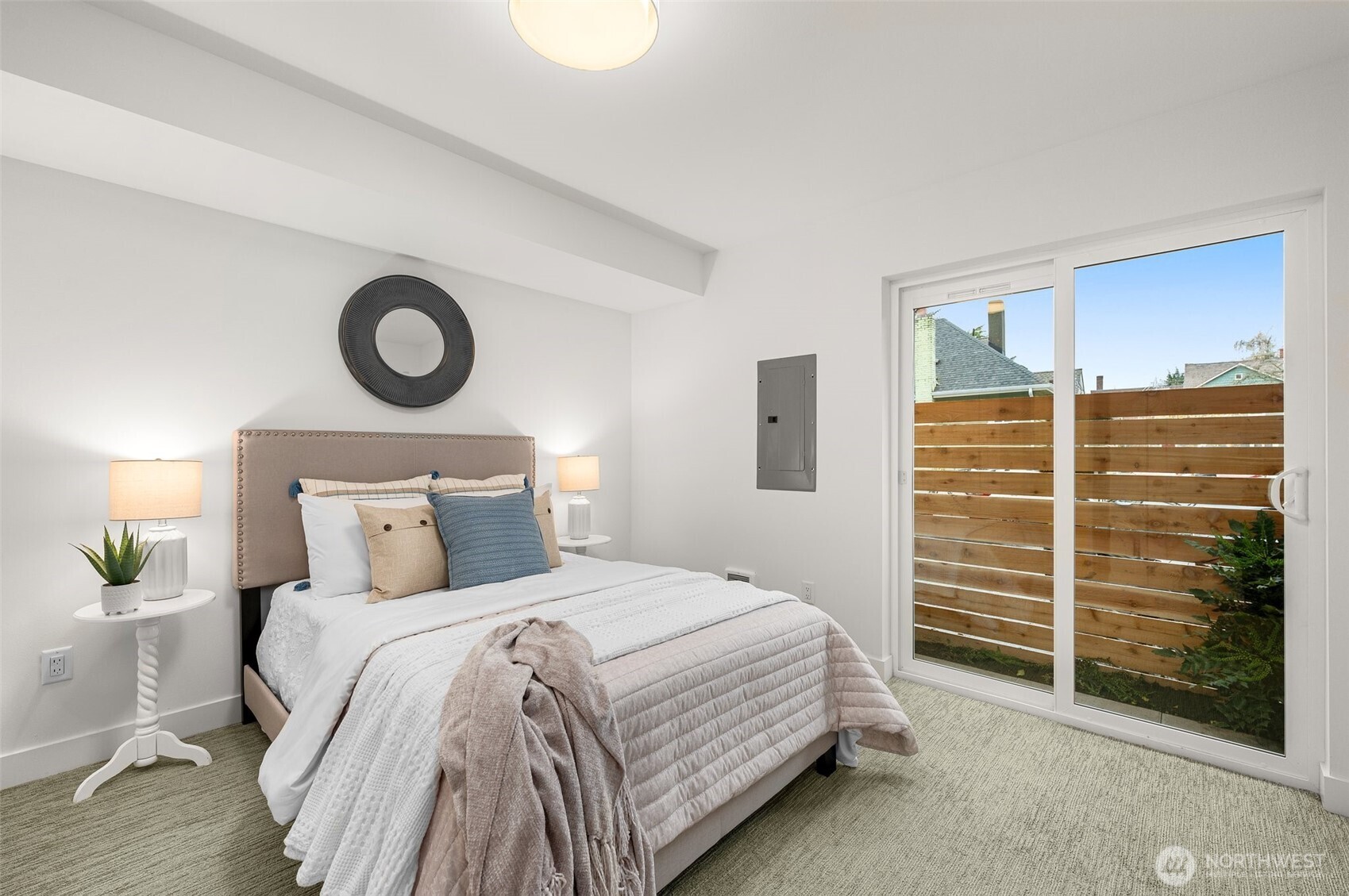 Flexible secondary bedroom or home office space—urban homeownership done right.