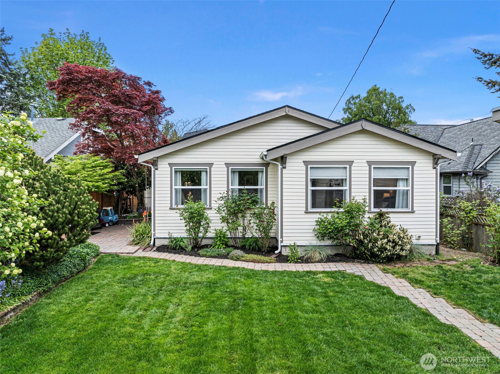 Move in just in time for summer