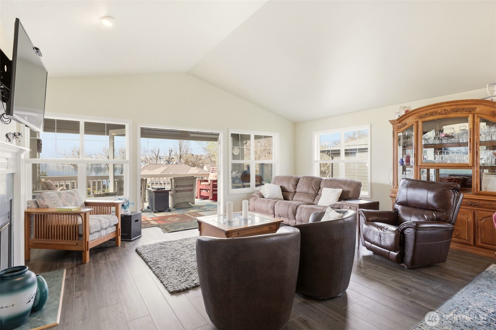 Views to bring the outside in