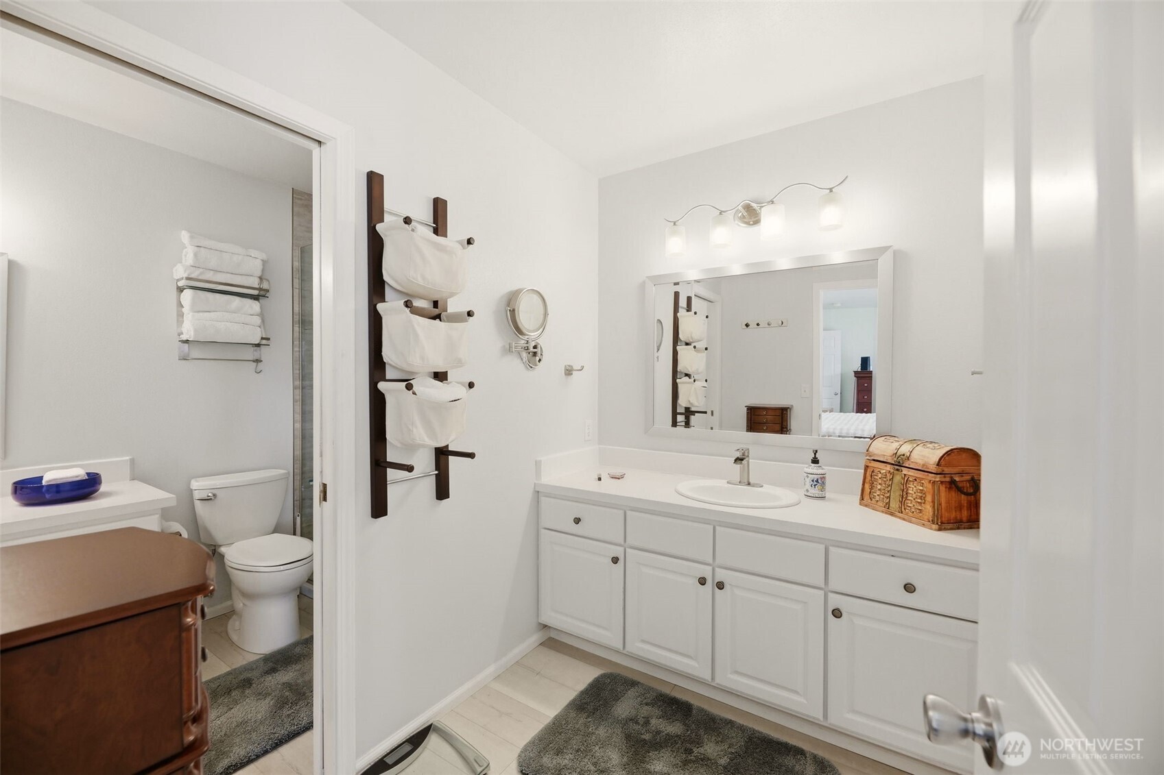 Bathroom #2