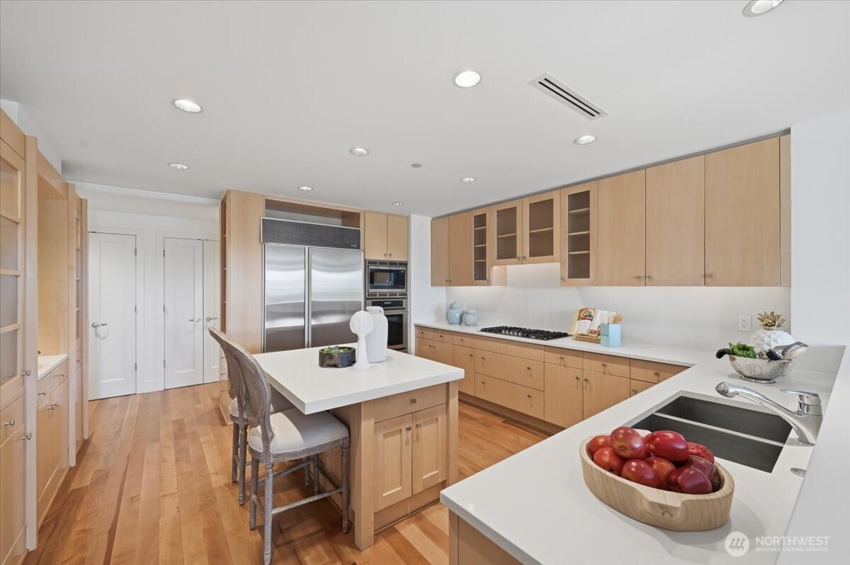 Chef's Kitchen