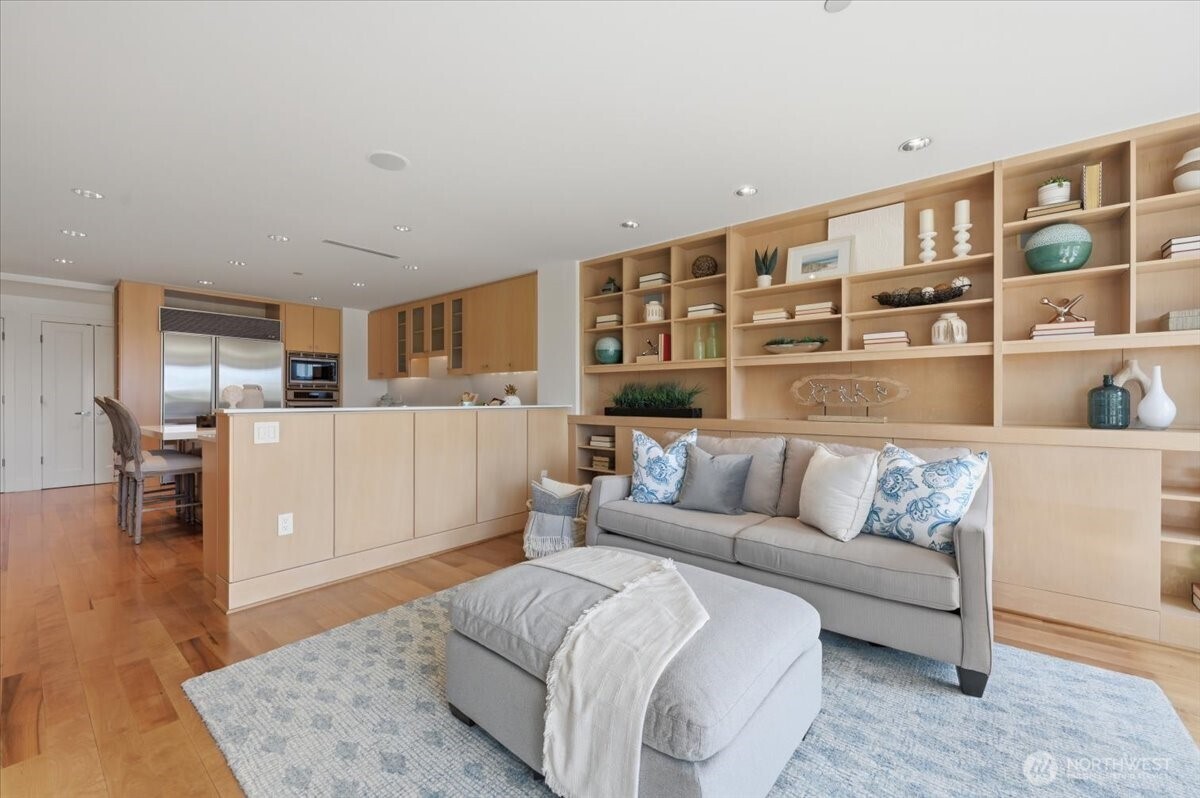 Kitchen - Family Room