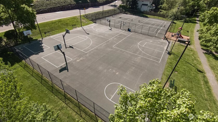 Sports Courts for the athlete in you.