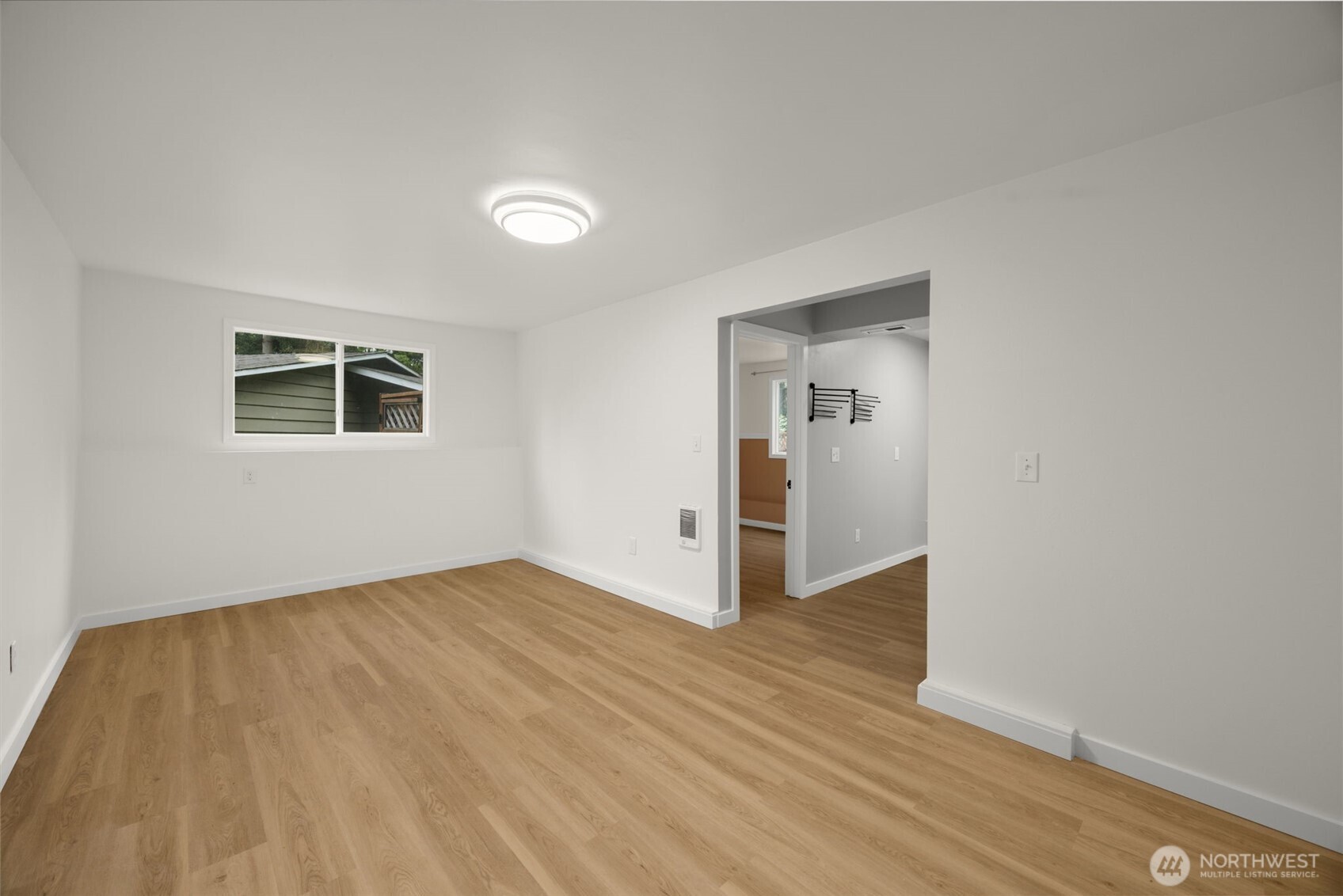 Flex room downstairs with access to garage.