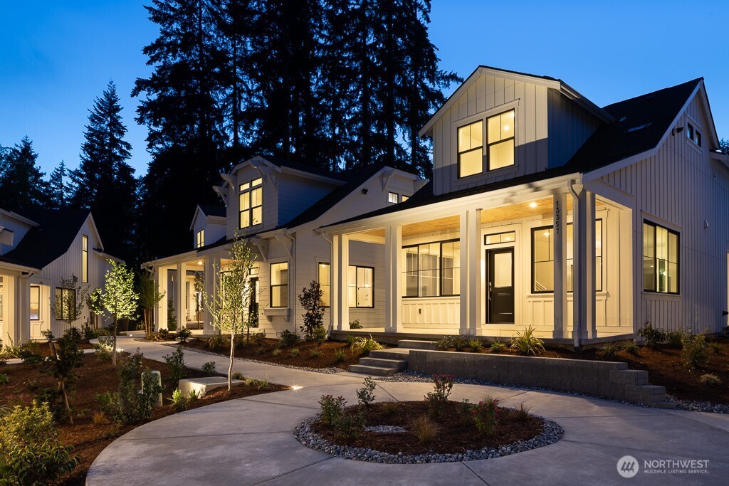 Canopy Cottages - community photo