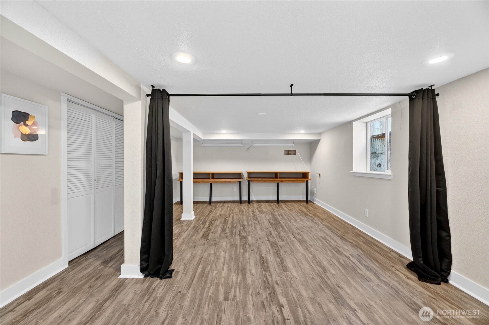 Lower level flex space