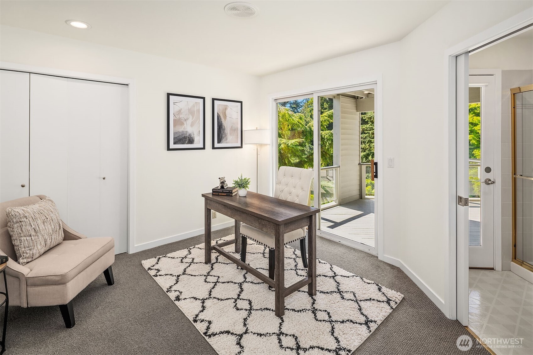 Office/bedroom opens to full bath and the outdoors