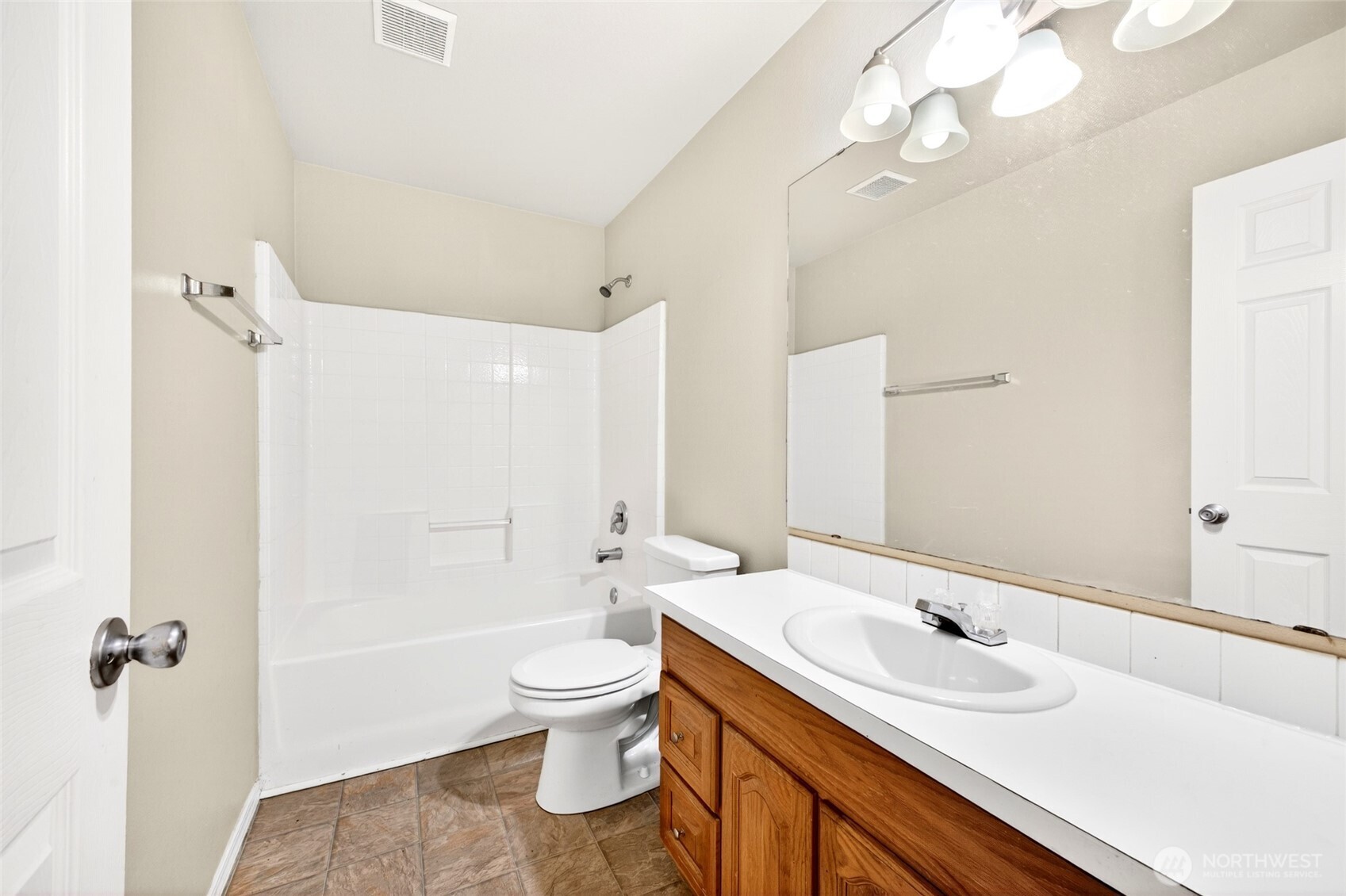 Lower level full bathroom