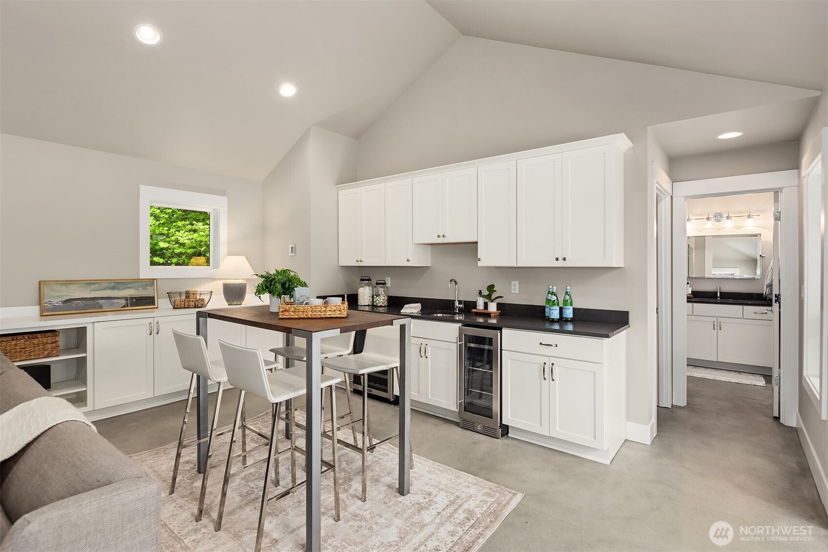 Cottage Kitchenette