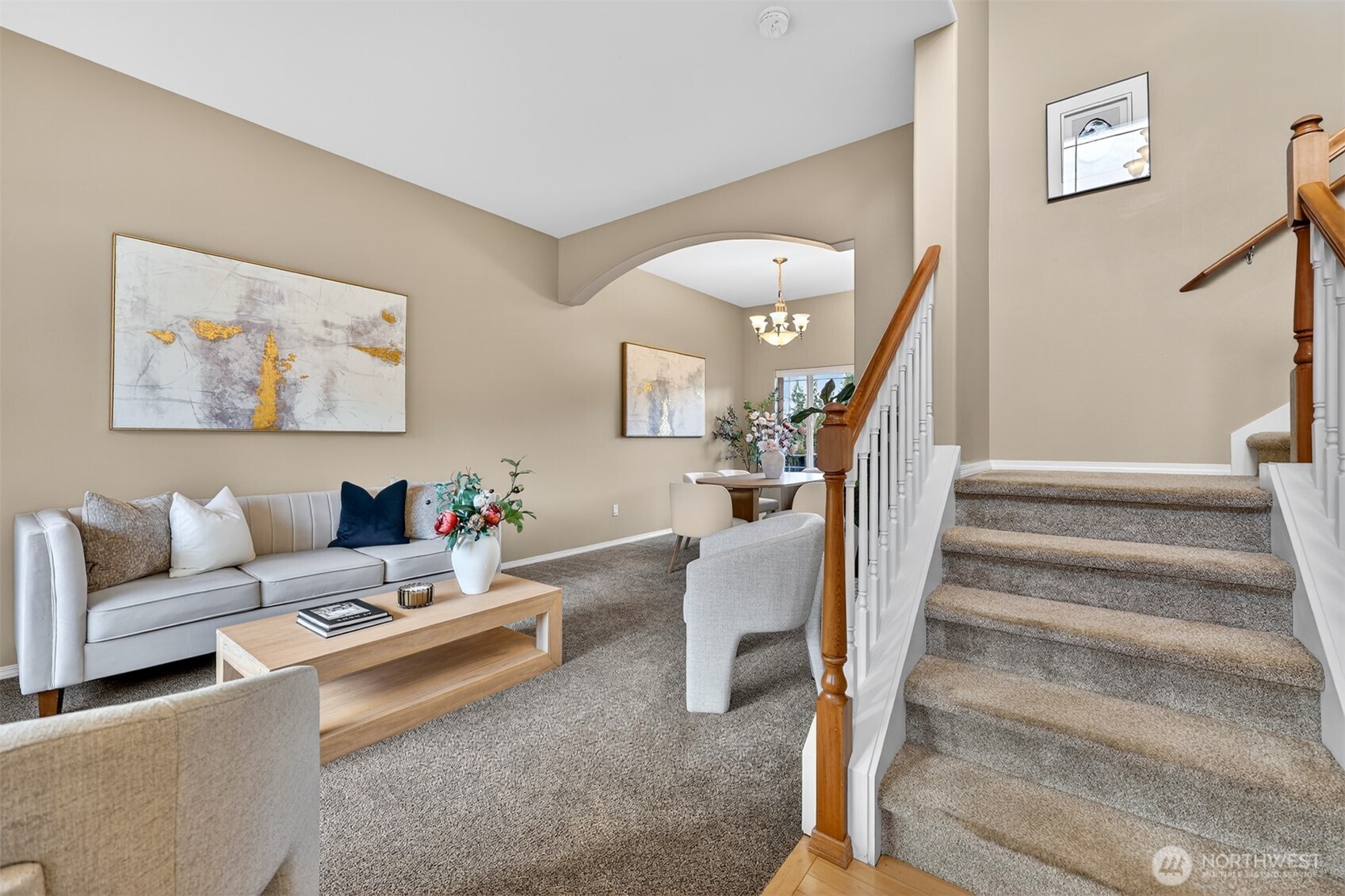 Entry/Living