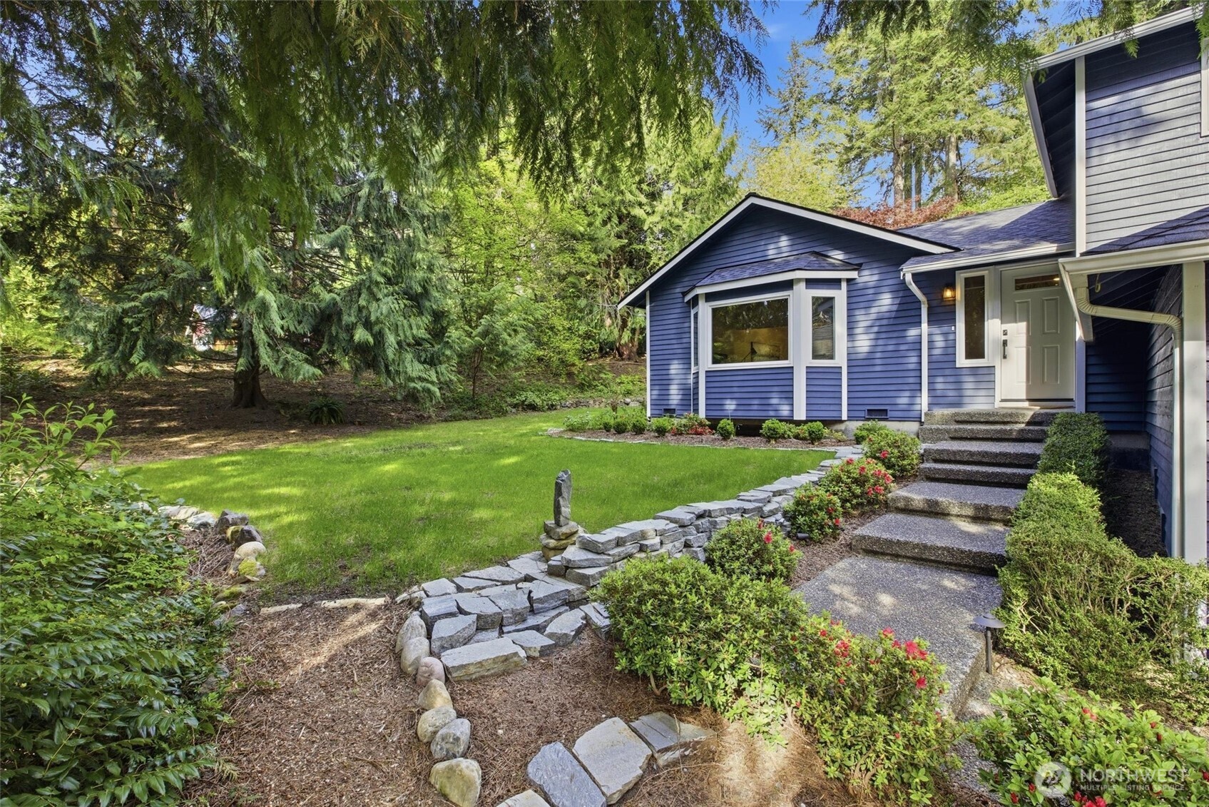 Welcome to 22731 95th Ave SE in Woodinville WA featuring 3 bedrooms, 2.5 bathrooms, and peaceful greenbelt surroundings