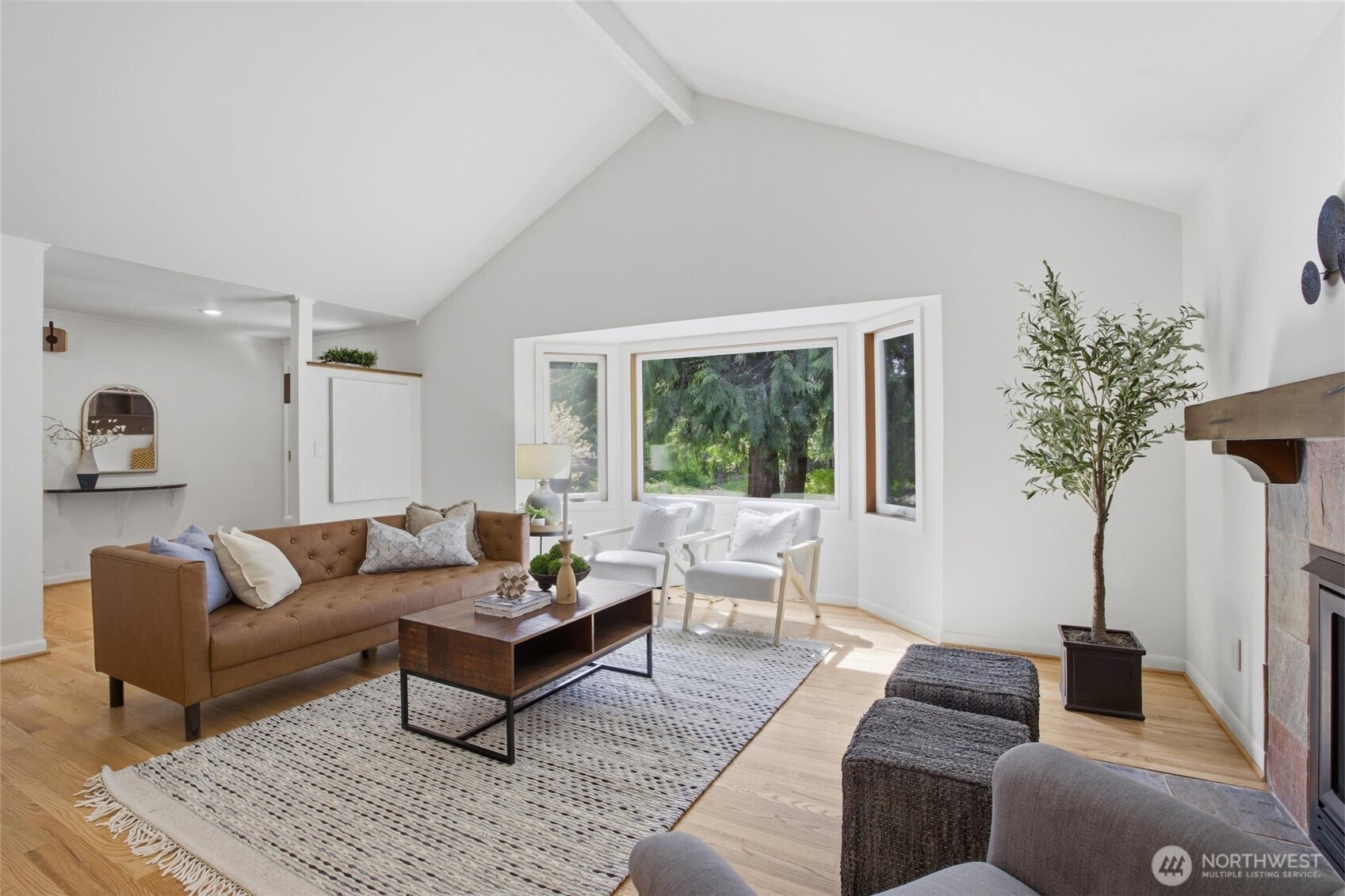 Spacious Woodinville home for sale with custom cabinetry, stone countertops, and Bosch kitchen appliances