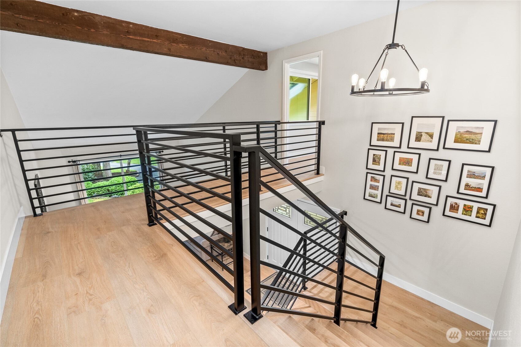 Staircase and exposed beams!
