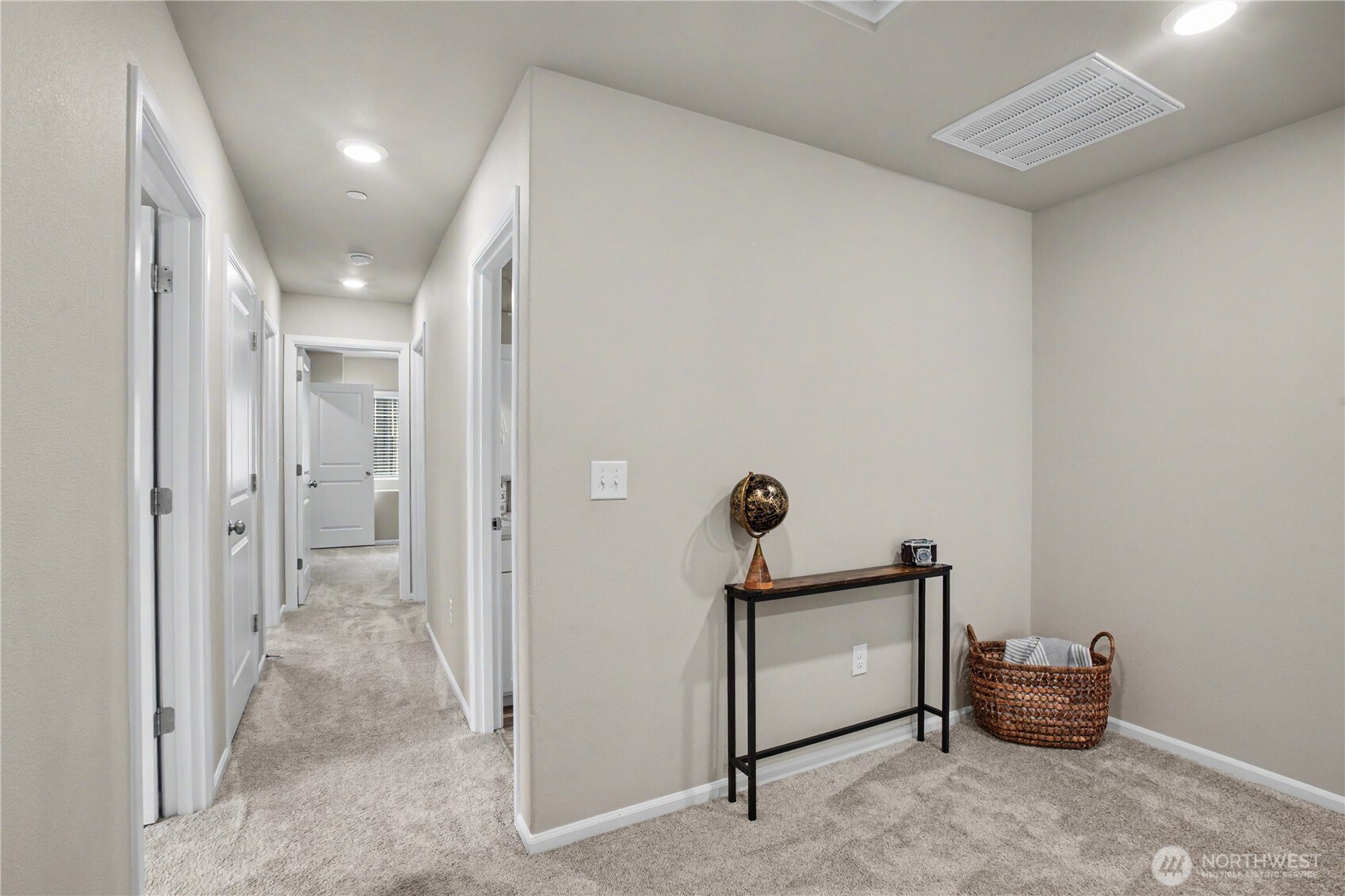 upstairs landing area to additional three bedrooms