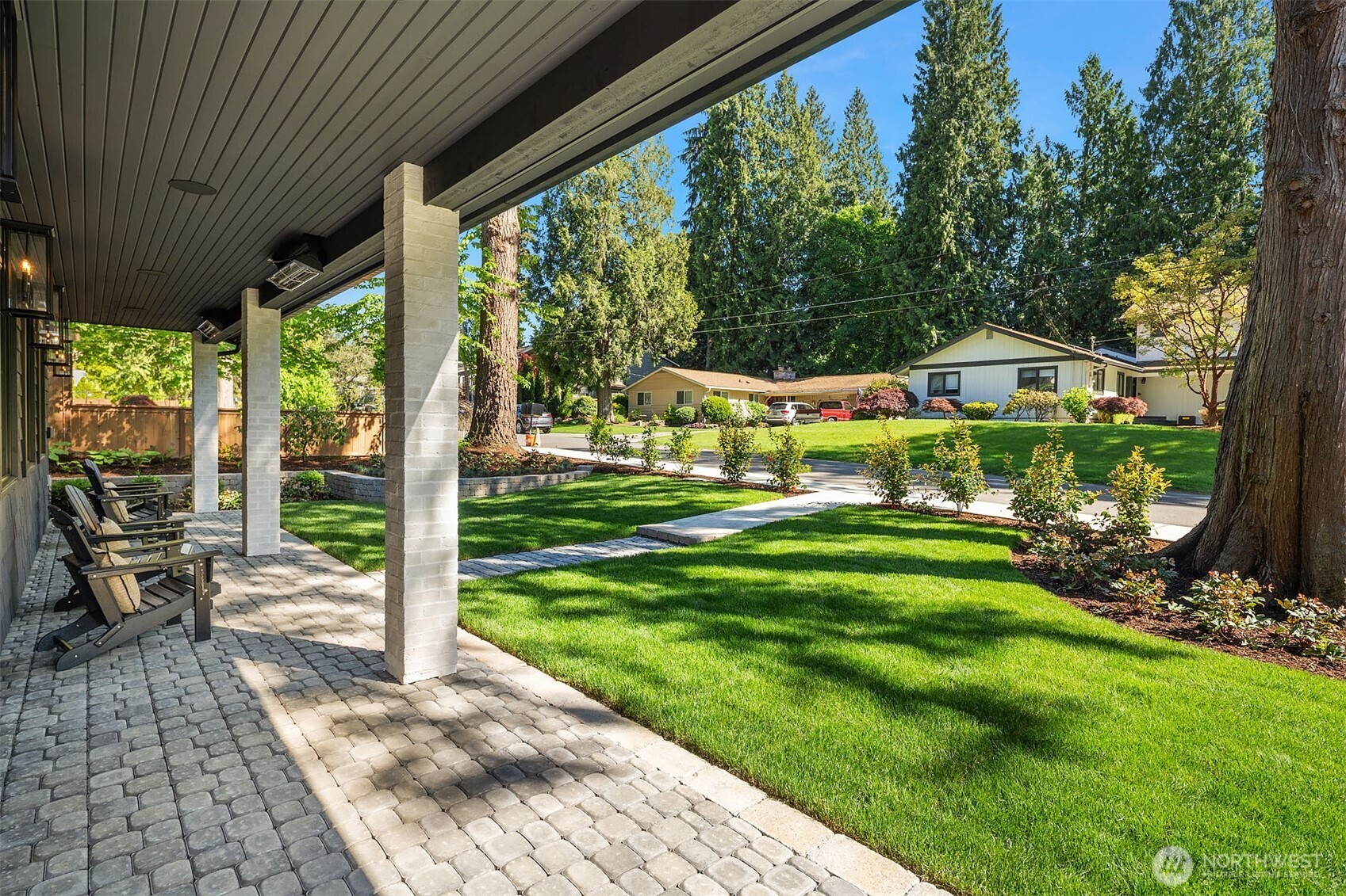 Large front yard!