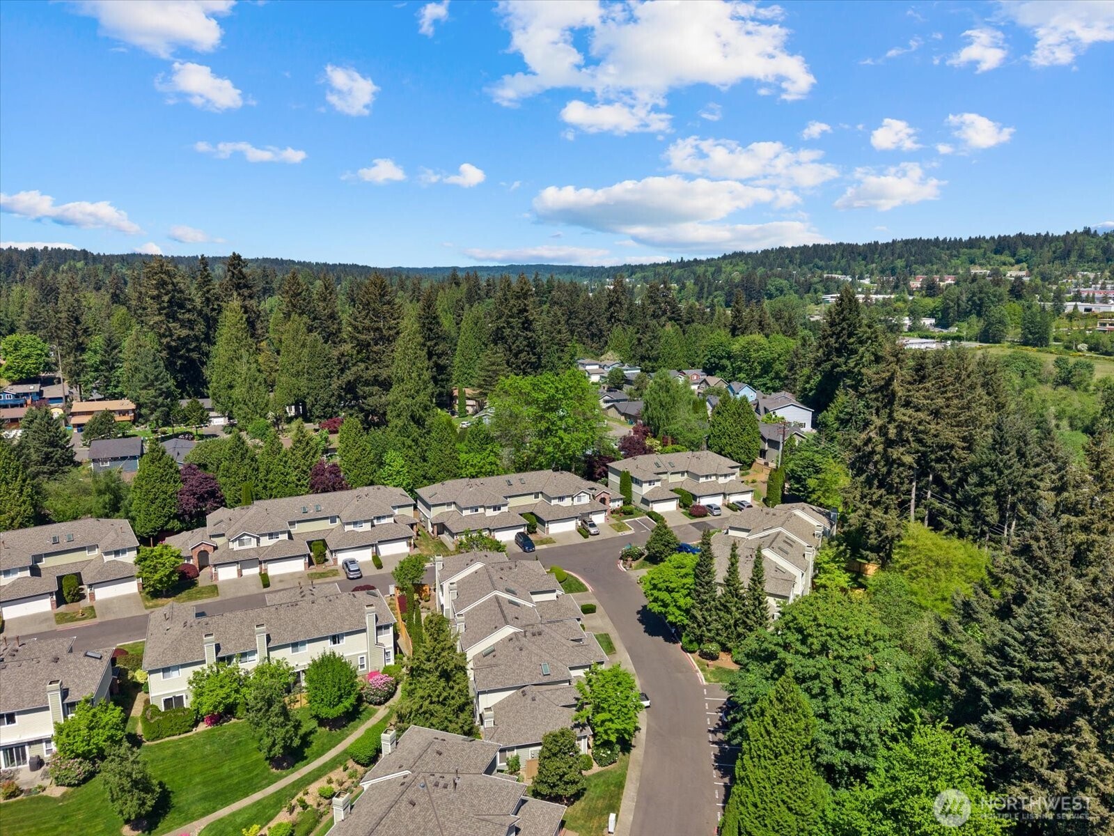 A very well maintained community with pet area and community gardening opportunities