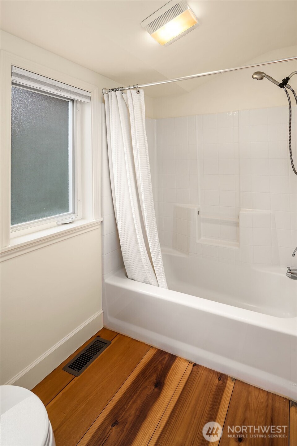 Full Bath upstairs