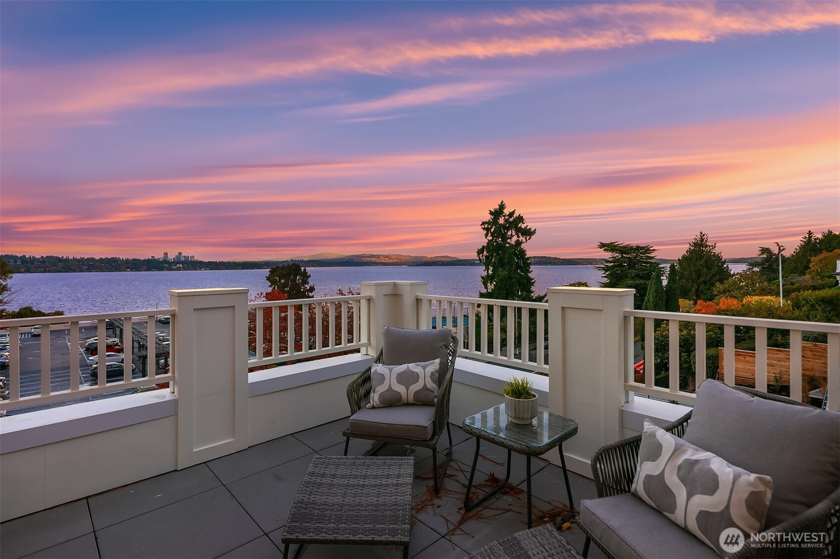 Twilight view from primary deck.  (Mt Rainier was not out) see daylight photo.