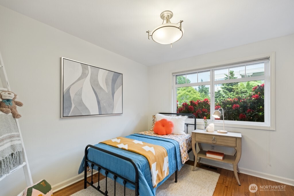 Generous bedrooms throughout