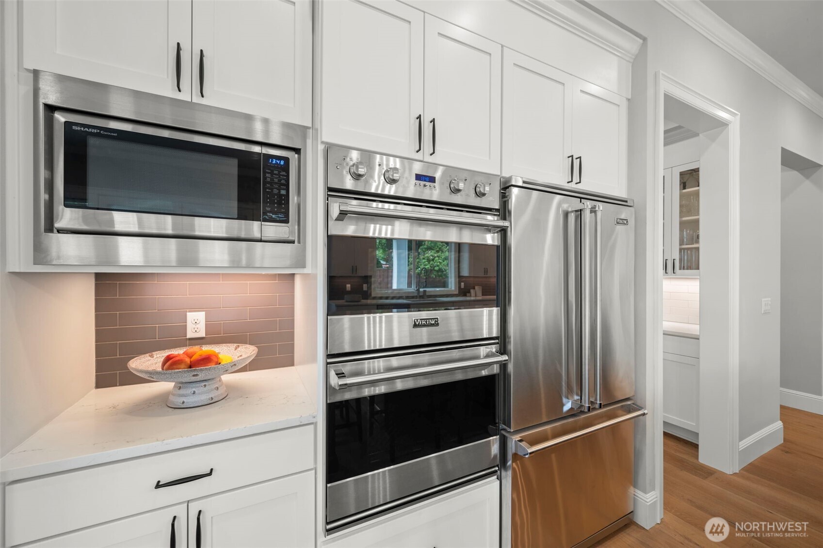 Viking appliance suite