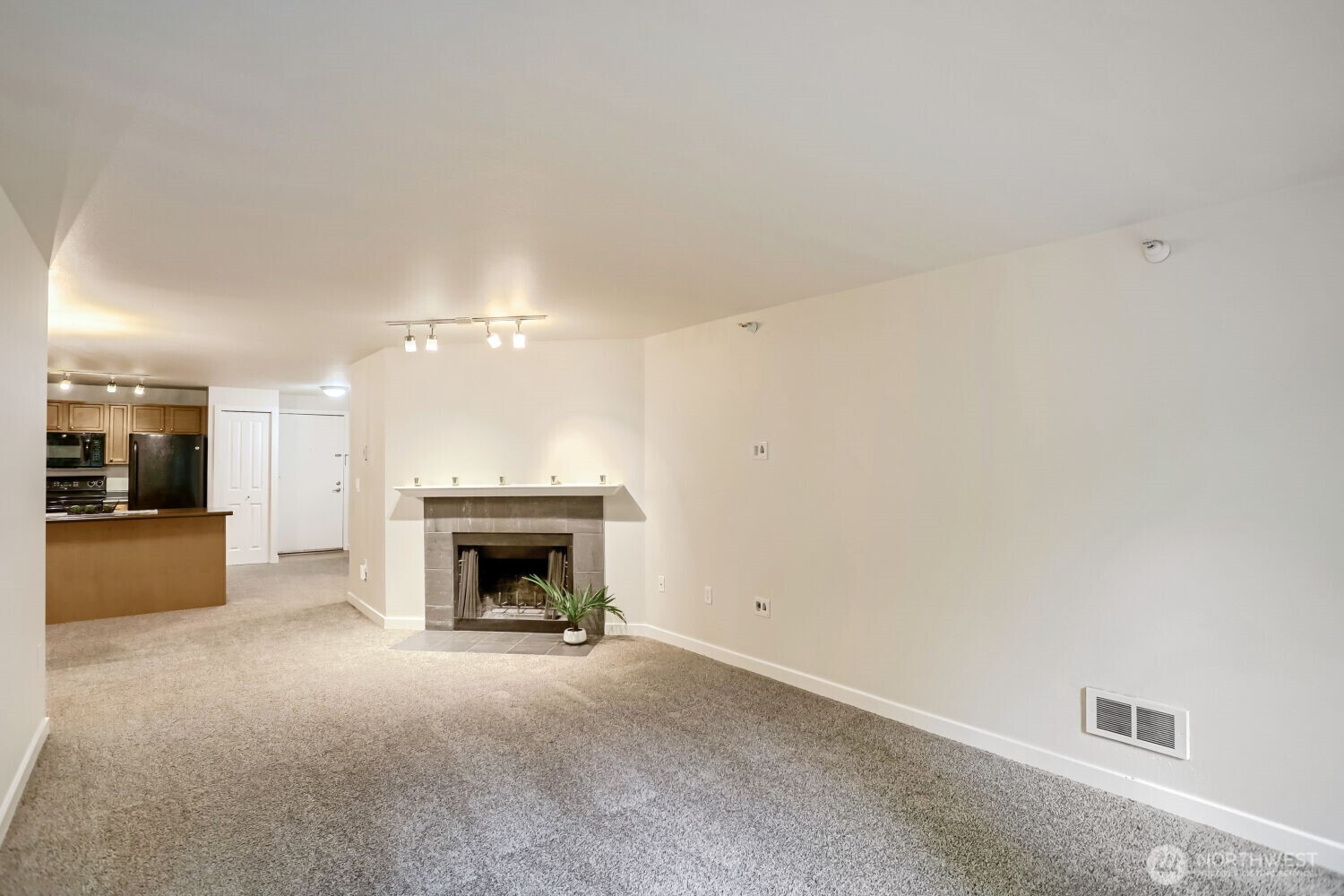 Living / Dining Room