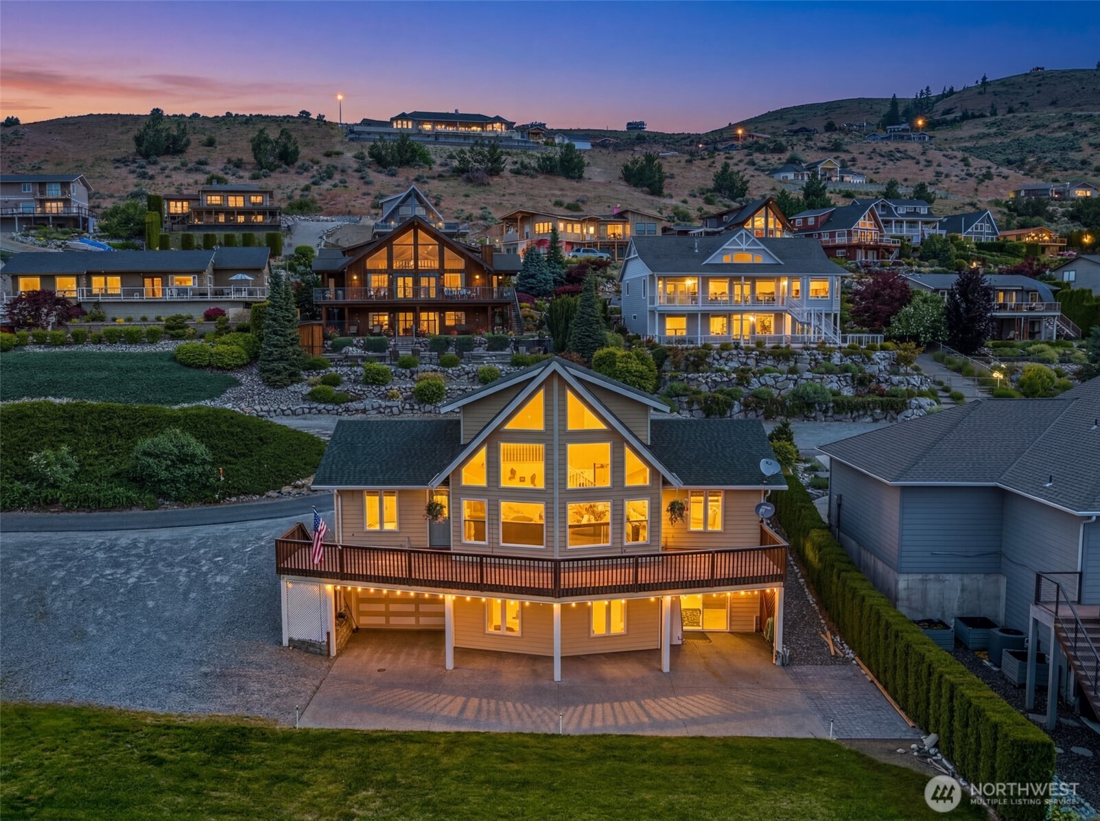 Twilight at Lake Chelan will find you enjoying warm evenings on the deck, panoramic views, and the perfect setting for unforgettable lake living.