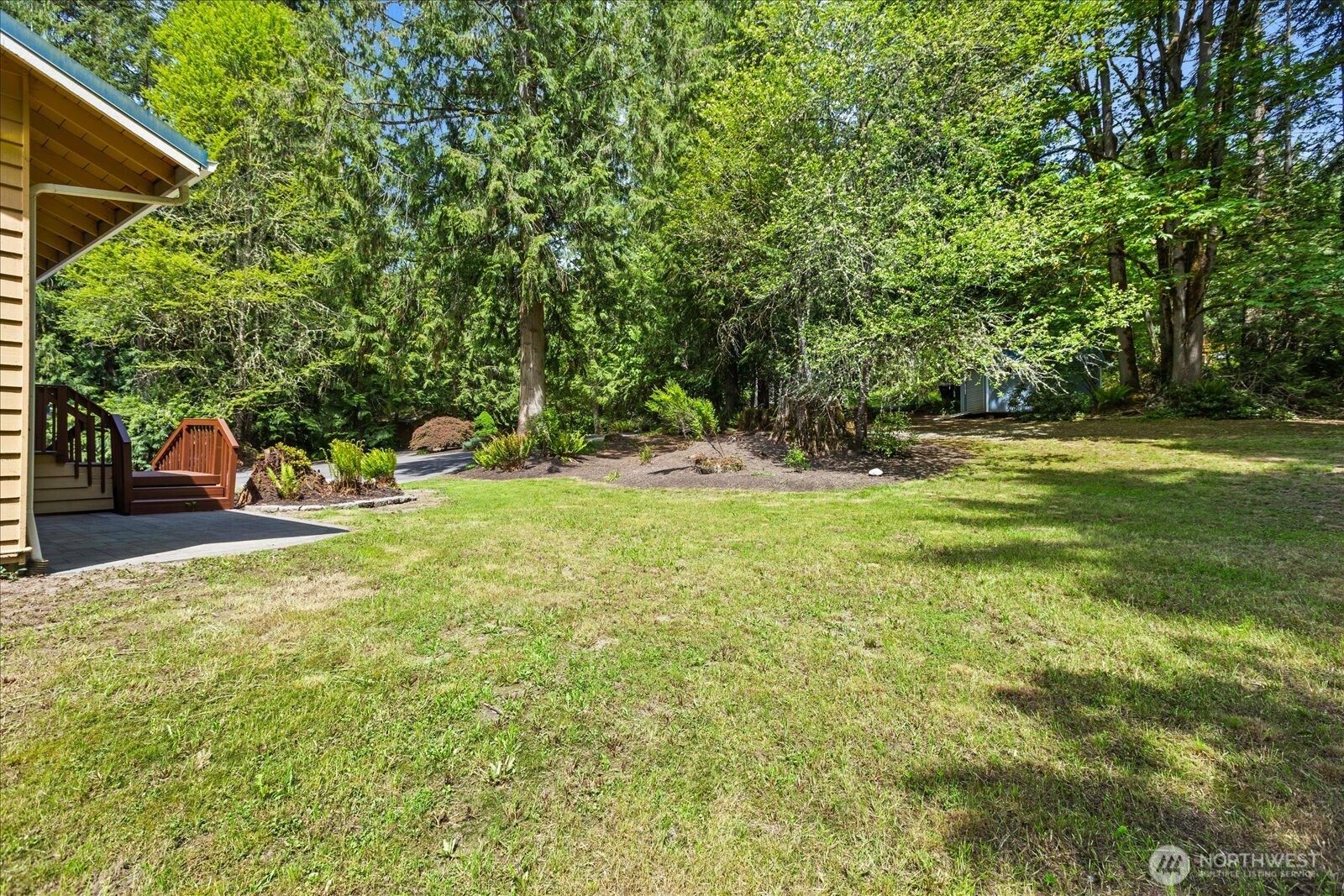 Front/side yard