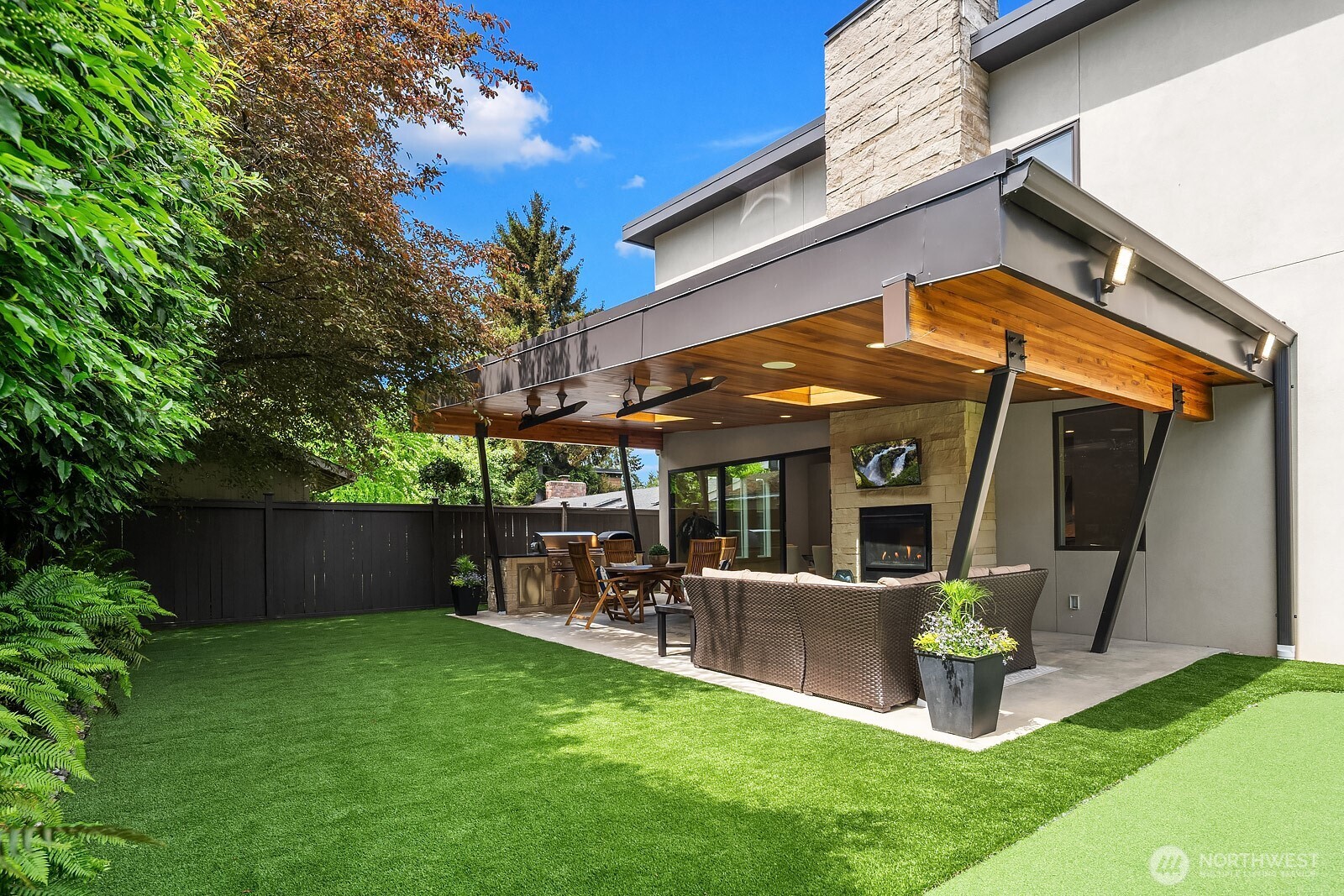 Year-round entertaining