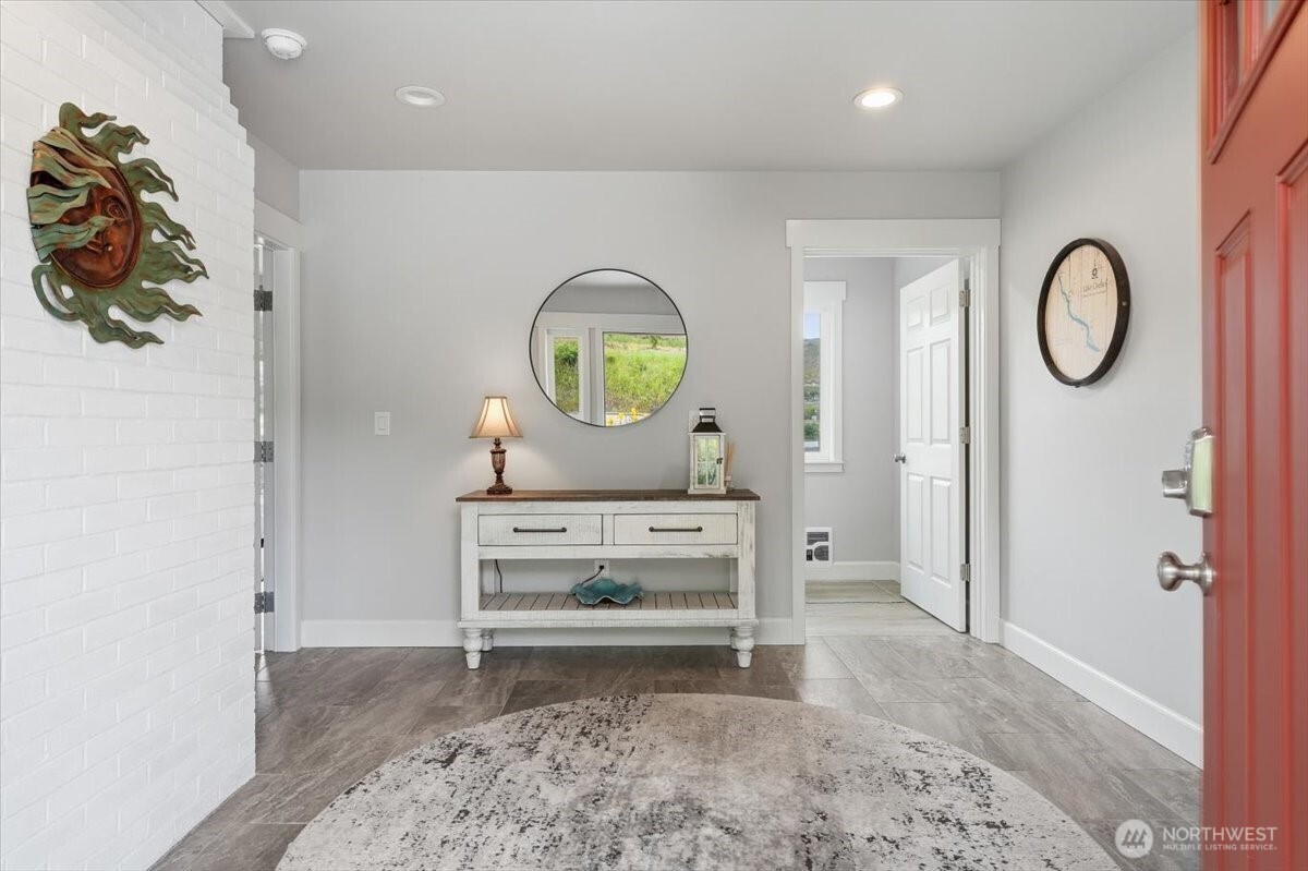 Front entry way