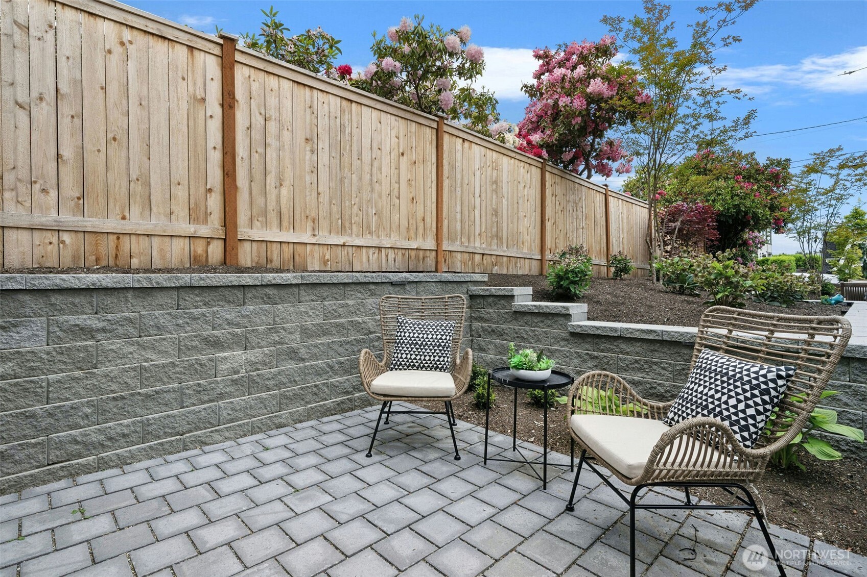Indoor/outdoor living with effortless charm.