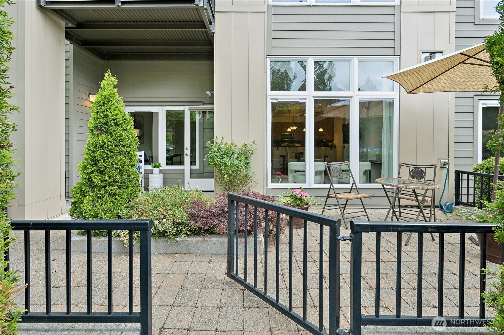 Large private patio area just for this condo.