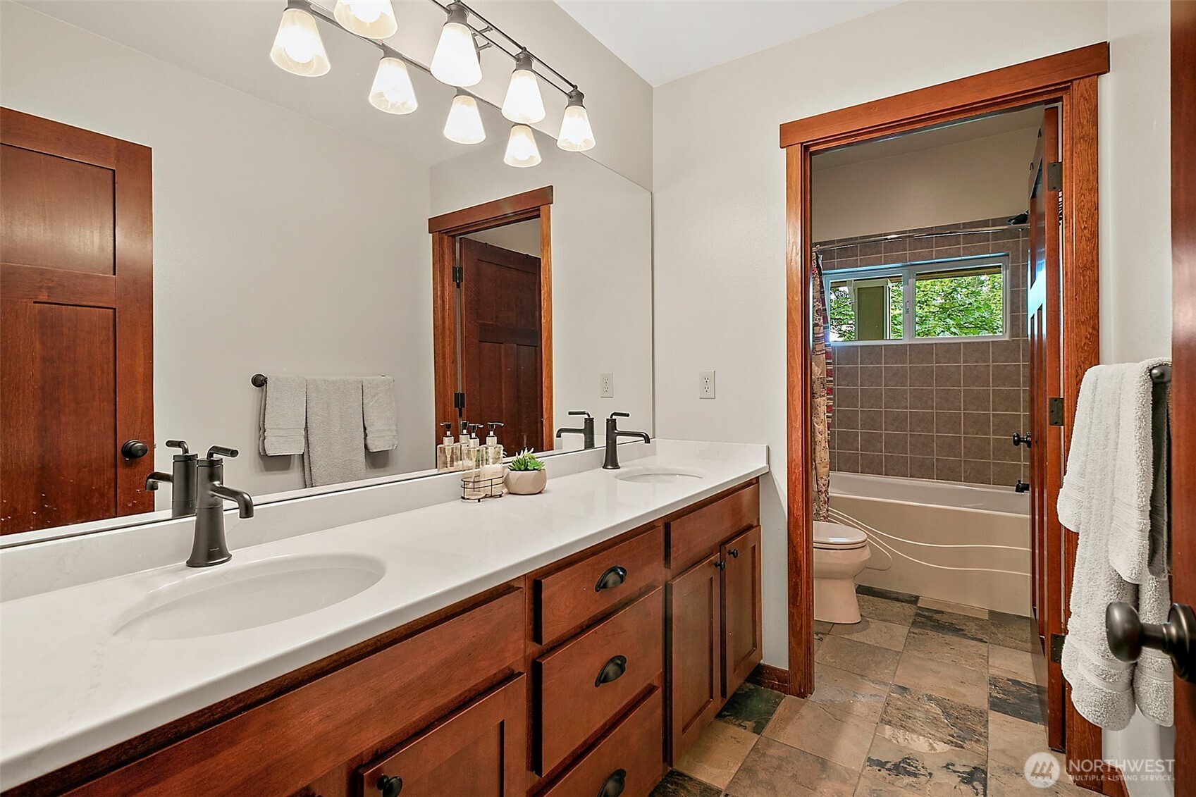 2nd Primary suite bathroom