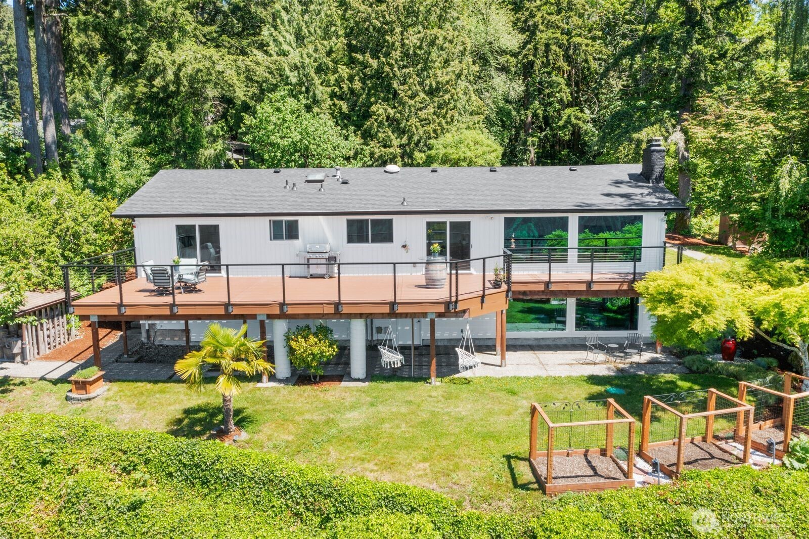 One level home with daylight basement